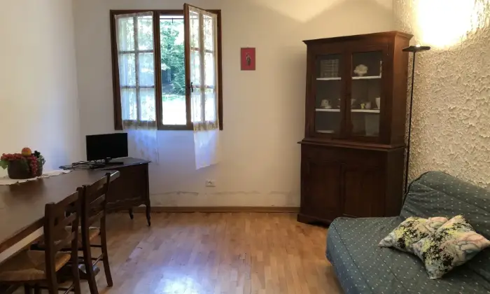 Rexer-Abetone-Cutigliano-Abetone-Pt-loc-Piandinovello-affitto-grazioso-appartamento-Salone