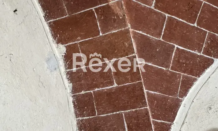 Rexer-Rapolano-Terme-Porzione-di-CasalePodere-Dettagli