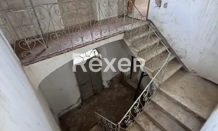 Rexer-Rapolano-Terme-Porzione-di-CasalePodere-Scala