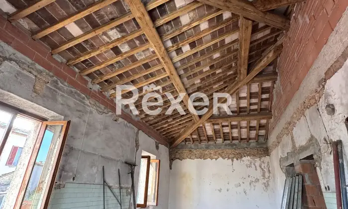 Rexer-Rapolano-Terme-Porzione-di-CasalePodere-Dettagli