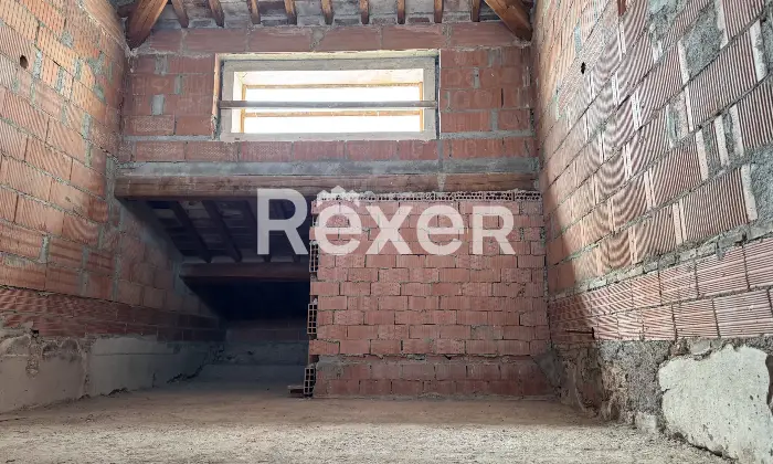 Rexer-Rapolano-Terme-Porzione-di-CasalePodere-Soppalco