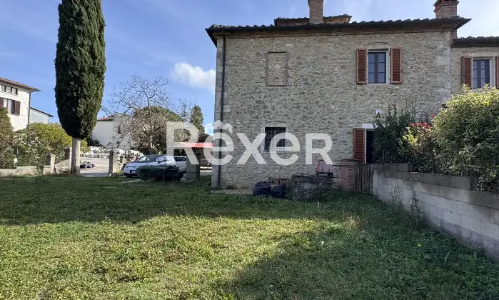 Rexer-Rapolano-Terme-Porzione-di-CasalePodere-Giardino
