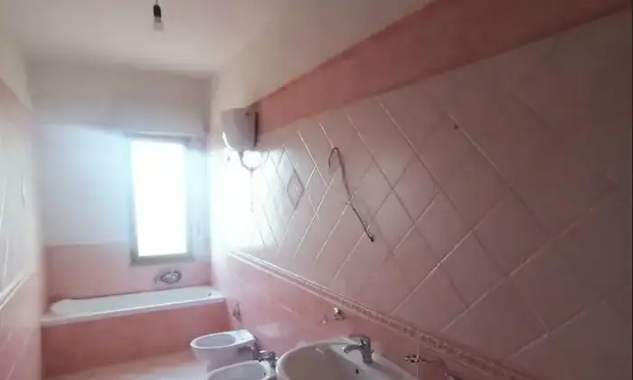 Rexer-Canicatt-Vendesi-un-luminoso-appartamento-a-Canicatt-AG-Altro