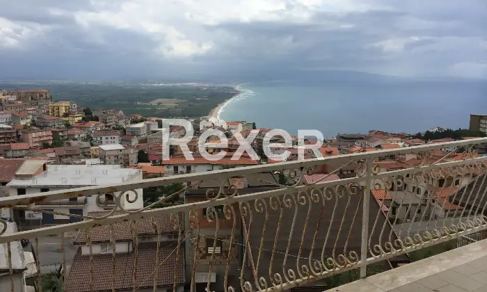 Rexer-Nicotera-Intero-fabbricato-panoramico-di-mq-con-appartamenti-indipendenti-Terrazzo
