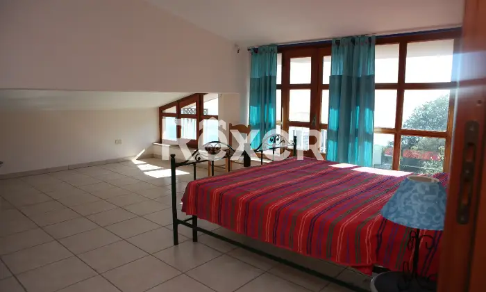 Rexer-Nicotera-Intera-Villa-Appartamenti-con-Vista-Panoramica-Via-Tondo-Nicotera-Altro