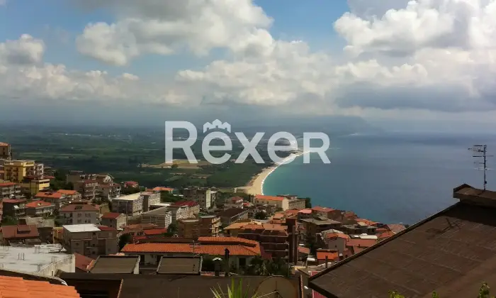 Rexer-Nicotera-Intera-Villa-Appartamenti-con-Vista-Panoramica-Via-Tondo-Nicotera-Terrazzo