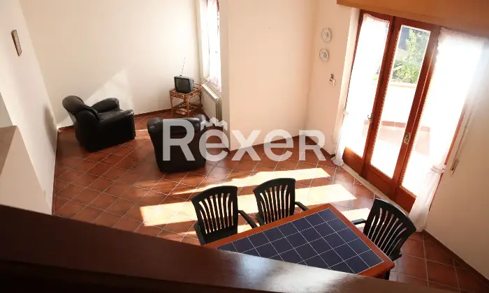 Rexer-Nicotera-Intera-Villa-Appartamenti-con-Vista-Panoramica-Via-Tondo-Nicotera-Altro