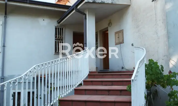 Rexer-Nicotera-Intera-Villa-Appartamenti-con-Vista-Panoramica-Via-Tondo-Nicotera-Terrazzo