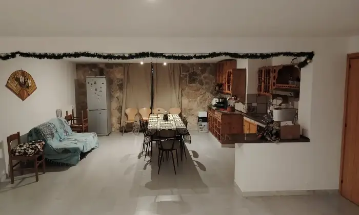 Rexer-Sannicandro-di-Bari-Fittasi-villa-a-schiera-MQ-livelli-a-Sannicandro-BA-Taverna