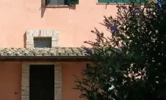 Rexer-Corciano-Residenza-Borgomeo-Umbria-SolomeoCorciano-Perugia-Casale-depoca-anche-per-permute-Altro