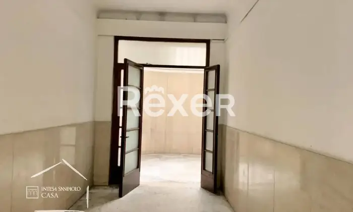 Rexer-Roma-Quadrilocale-a-reddito-Ottimo-investimento-Altro