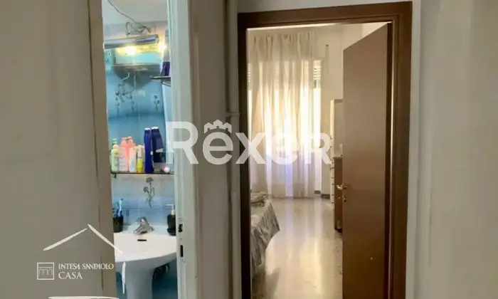 Rexer-Roma-Trilocale-a-reddito-Ottimo-investimento-Altro