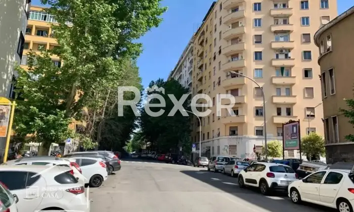 Rexer-Roma-Trilocale-a-reddito-Ottimo-investimento-Altro