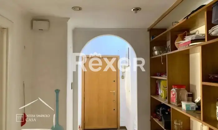 Rexer-Roma-Trilocale-a-reddito-Ottimo-investimento-Altro