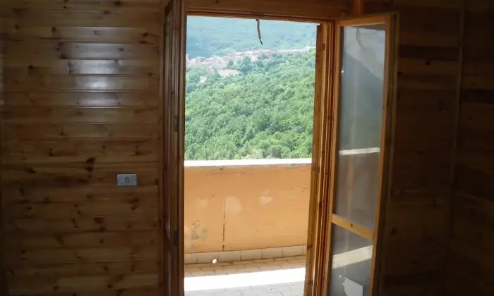 Rexer-Camporotondo-Vendita-in-blocco-Tre-appartamenti-in-montagna-Altro