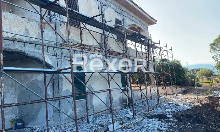 Rexer-Bonifati-VILLA-singola-panoramica-IN-FASE-DI-RISTRUTTURAZIONE-in-vendita-allo-stato-di-RUSTICO-AVANZATO-Altro