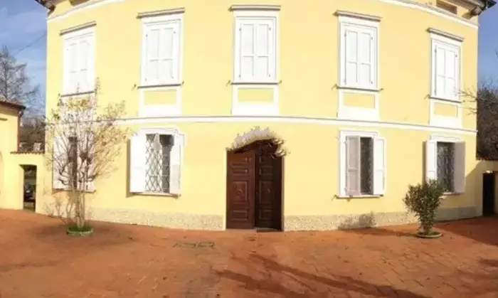 Rexer-Quingentole-Vendesi-Prestigiosa-villa-in-Strada-Sabbioncello-Quingentole-Altro