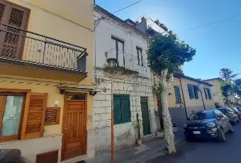 Rexer-Polistena-Abitazione-indipendente-a-piani-ft-triplex-in-muratura-ordinaria-Esterno