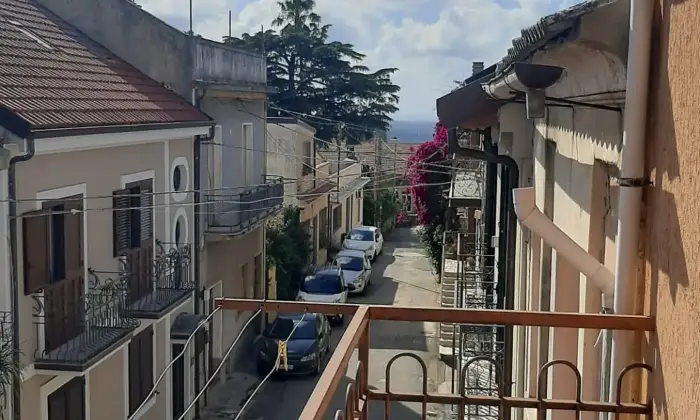 Rexer-Polistena-Abitazione-indipendente-a-piani-ft-triplex-in-muratura-ordinaria-Vista