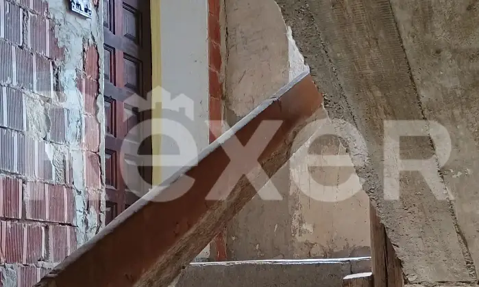 Rexer-Grandola-ed-Uniti-Appartamento-con-vista-panoramica-eventualmente-frazionabile-in-due-unit-Altro