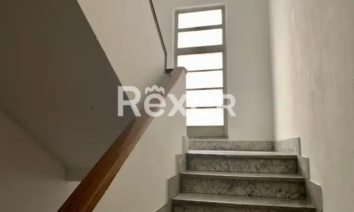 Rexer-Roma-Trilocale-a-reddito-Ottimo-investimento-Altro