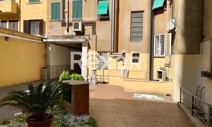 Rexer-Roma-Trilocale-a-reddito-Ottimo-investimento-Altro