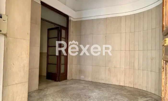 Rexer-Roma-Trilocale-a-reddito-Ottimo-investimento-Altro