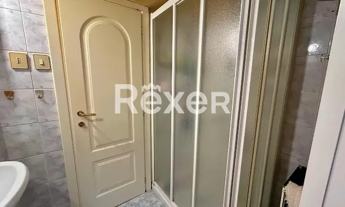 Rexer-Roma-Trilocale-a-reddito-Ottimo-investimento-Altro