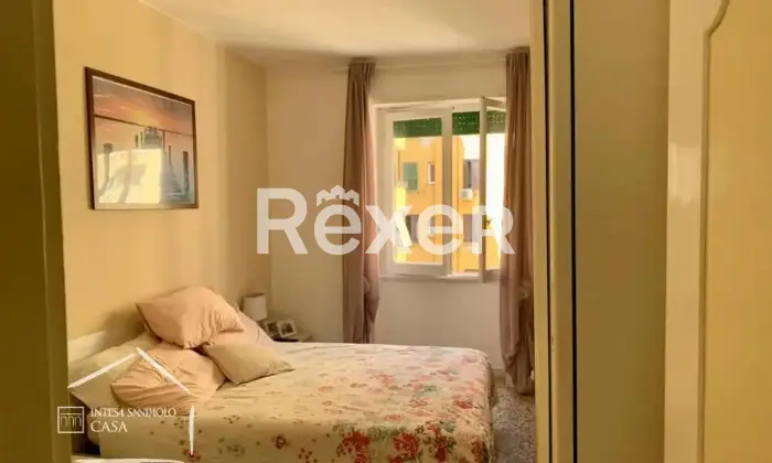 Rexer-Roma-Trilocale-a-reddito-Ottimo-investimento-Altro