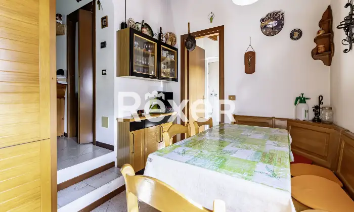 Rexer-Centro-Valle-Intelvi-Appartamento-con-giardino-Altro