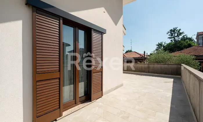 Rexer-Canegrate-Splendida-Villa-con-Piscina-Altro