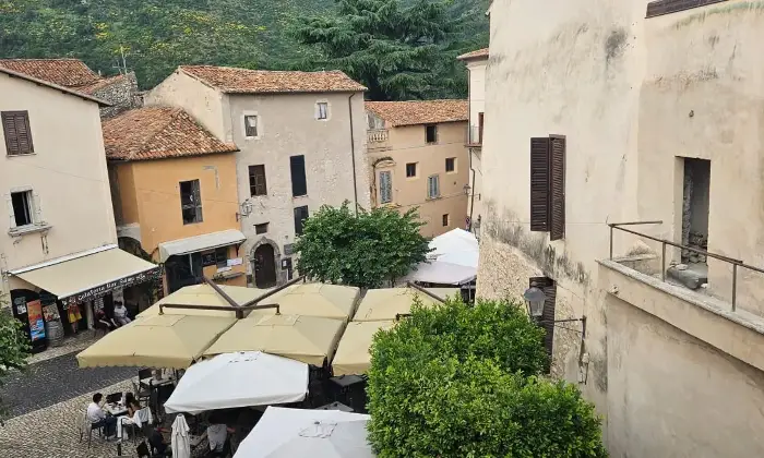 Rexer-Sermoneta-Terratetto-nel-centro-storico-di-Sermoneta-Altro