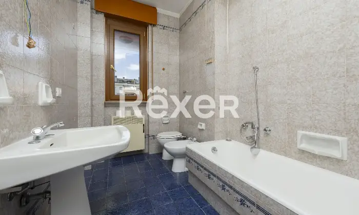 Rexer-Cusano-Milanino-Cusano-Milanino-Trilocale-piano-alto-con-ampio-balcone-Altro