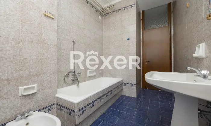 Rexer-Cusano-Milanino-Cusano-Milanino-Trilocale-piano-alto-con-ampio-balcone-Altro