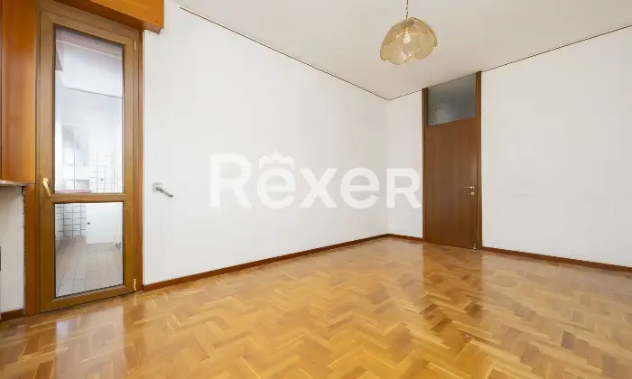 Rexer-Cusano-Milanino-Cusano-Milanino-Trilocale-piano-alto-con-ampio-balcone-Altro