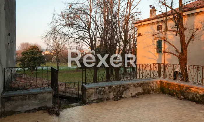 Rexer-Caldiero-Antico-casale-con-rustici-e-ampio-terreno-Altro