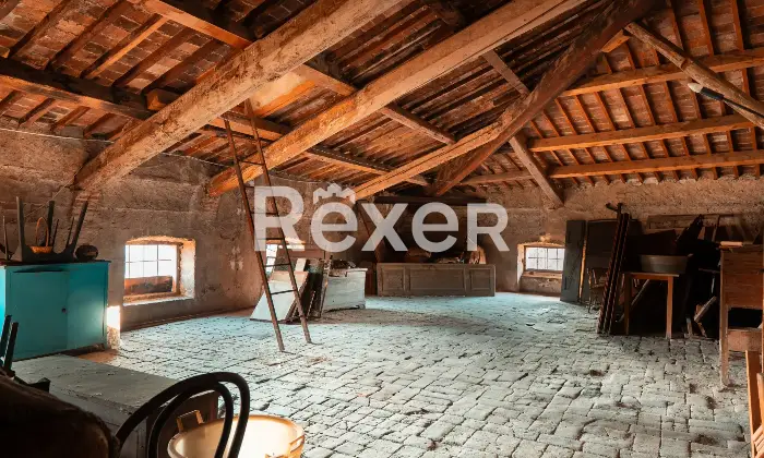 Rexer-Caldiero-Antico-casale-con-rustici-e-ampio-terreno-Altro