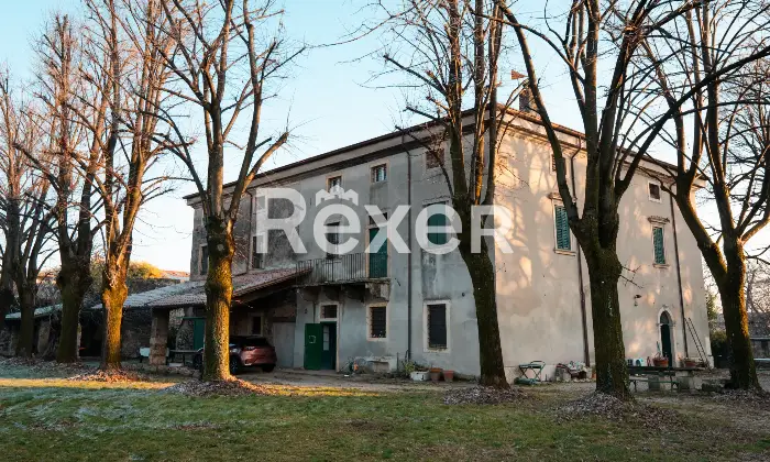 Rexer-Caldiero-Antico-casale-con-rustici-e-ampio-terreno-Altro