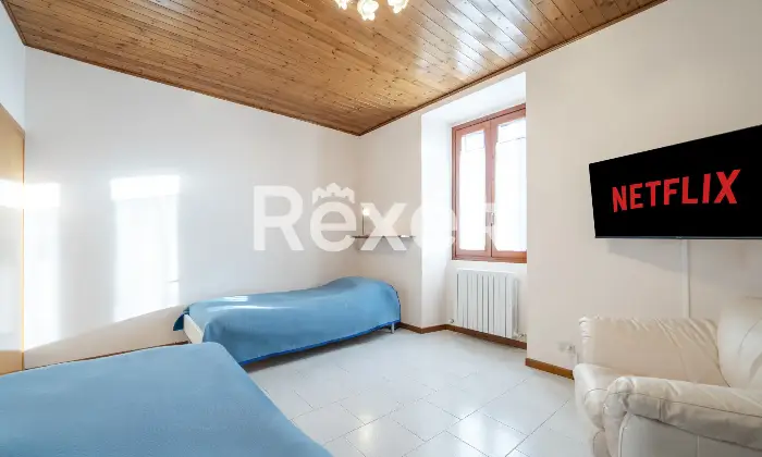 Rexer-Calolziocorte-Terratetto-storico-ristrutturato-con-giardino-e-posti-auto-esclusivi-Altro