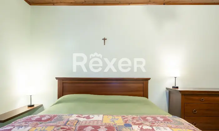 Rexer-Calolziocorte-Terratetto-storico-ristrutturato-con-giardino-e-posti-auto-esclusivi-Altro