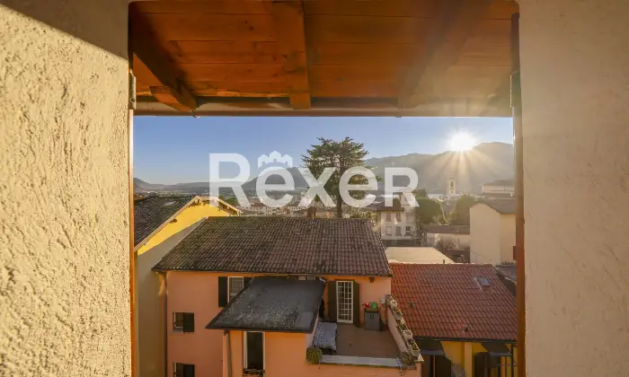 Rexer-Calolziocorte-Terratetto-storico-ristrutturato-con-giardino-e-posti-auto-esclusivi-Altro