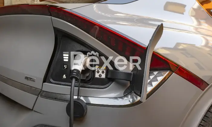 Rexer-Calolziocorte-Terratetto-storico-ristrutturato-con-giardino-e-posti-auto-esclusivi-Altro