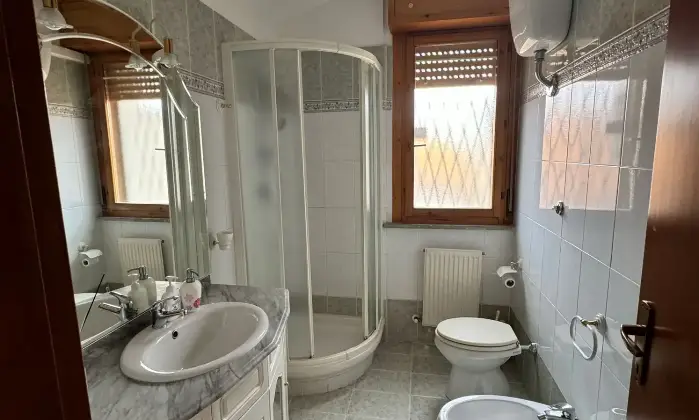 Rexer-Castelnuovo-di-Porto-Vendita-due-appartamenti-mq-complessivi-Via-Montefiore-Castelnuovo-di-Porto-RM-Altro