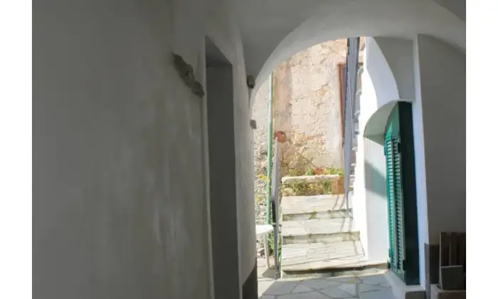 Rexer-VEZZI-PORTIO-Villetta-a-schiera-in-Vendita-a-Vezzi-Portio-Altro