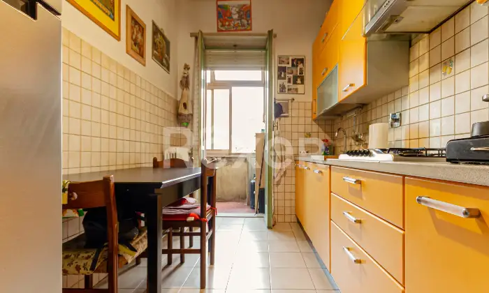 Rexer-Chieri-Ampio-appartamento-con-Terrazzino-Box-Auto-e-Posto-auto-Altro