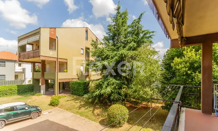 Rexer-Chieri-Ampio-appartamento-con-Terrazzino-Box-Auto-e-Posto-auto-Altro