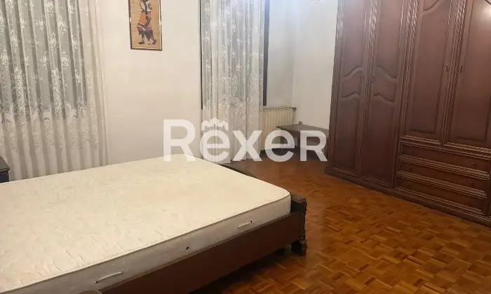 Rexer-Monte-di-Malo-Intero-edificio-con-trattoria-appartamenti-e-ampi-spazi-accessori-Altro