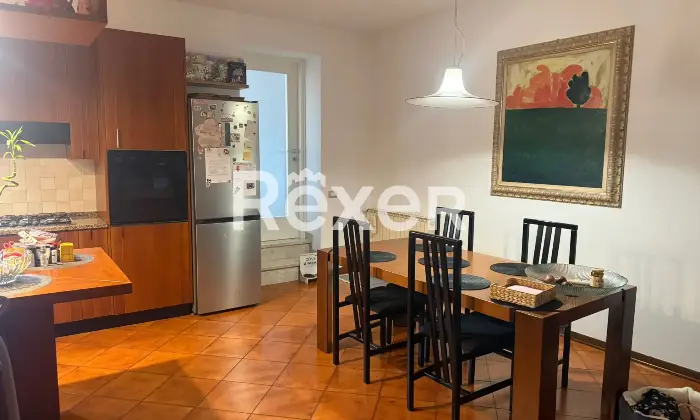 Rexer-Monte-di-Malo-Intero-edificio-con-trattoria-appartamenti-e-ampi-spazi-accessori-Altro