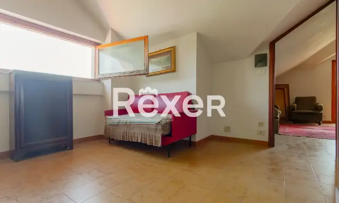Rexer-Bricherasio-Villa-con-giardino-Altro