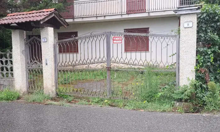 Rexer-Soveria-Mannelli-Vendesi-Porzione-di-Villa-bifamiliare-immersa-nel-verde-Soveria-Mannelli-Catanzaro-Giardino